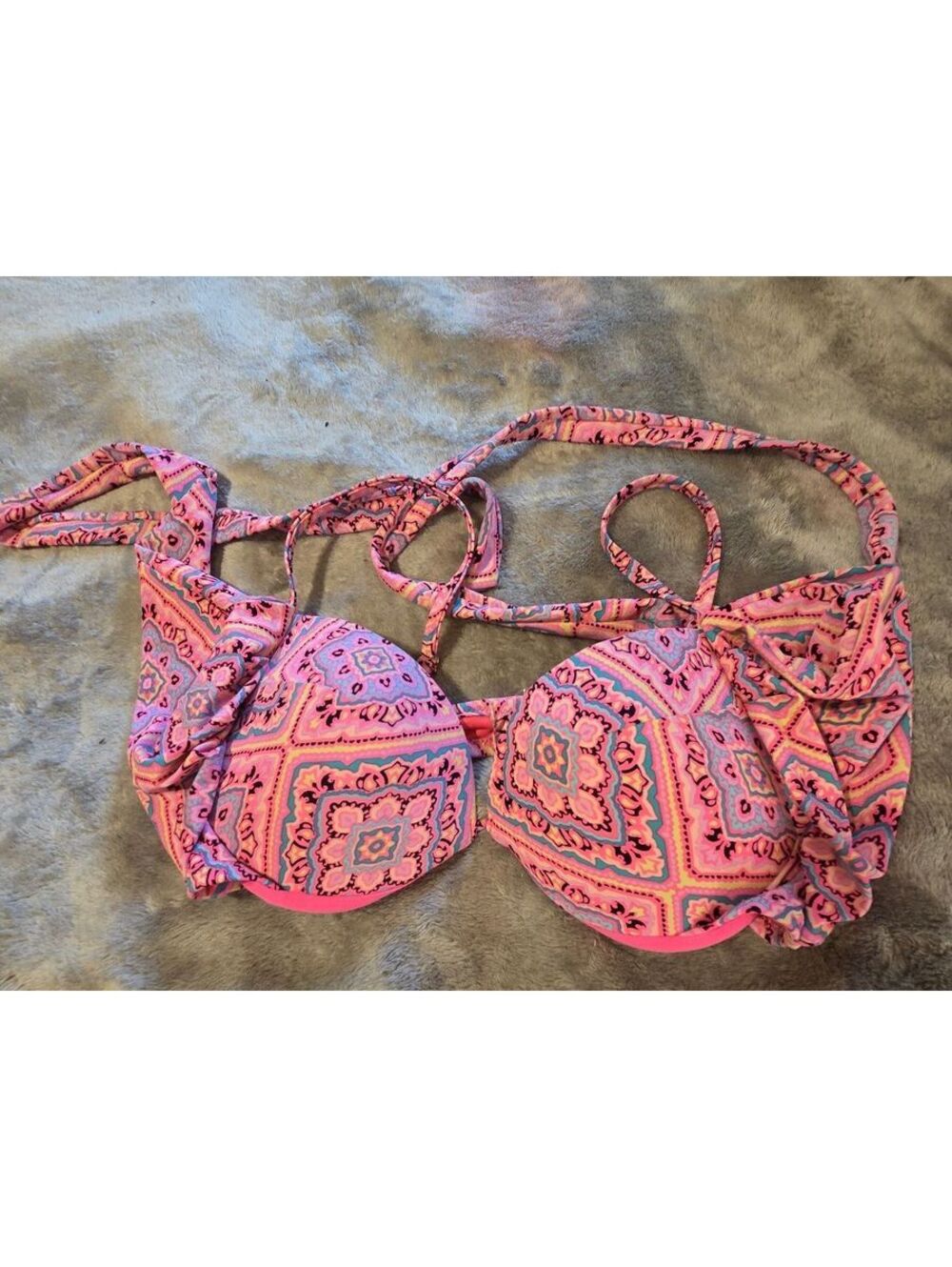 Shade and shore Pink Patterned Bikini Top Size 36b